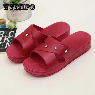 Женские летние тапочки на толстой подошве, домашние нескользящие тапочки для ванной и ванной, корейские повседневные тапочки на среднем каблуке, сандалии для мам, шлепанцы