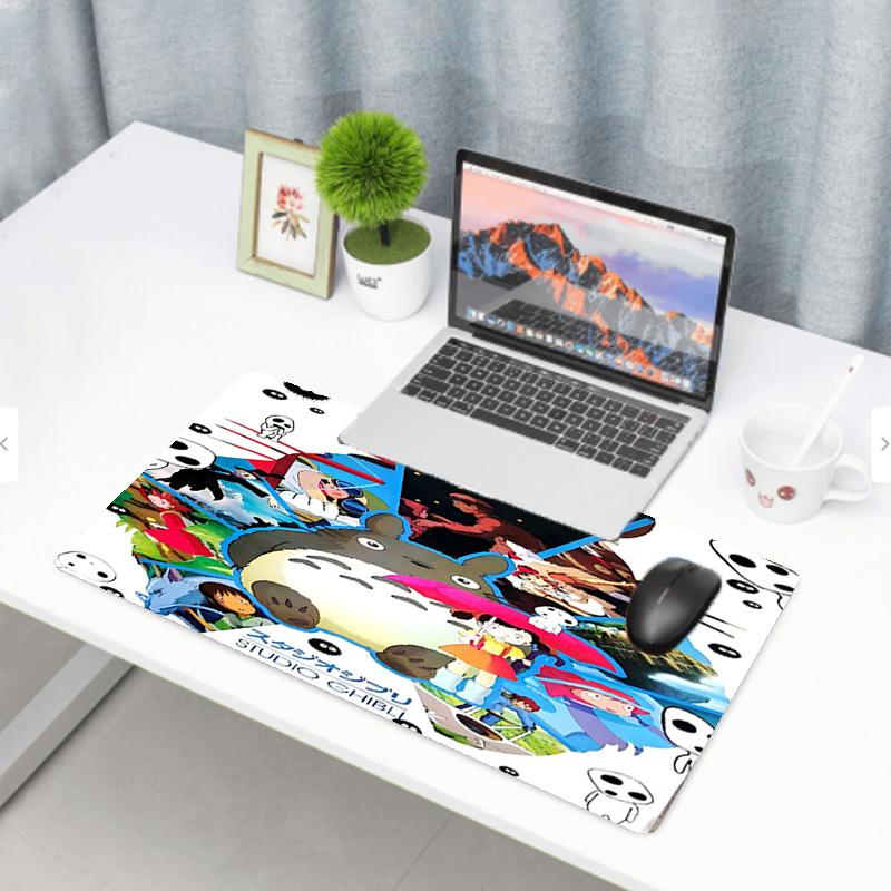 Mein Nachbar Totoro Druck Mauspads, Anti-Rutsch Schreibtisch Tastaturmatte, für PC Laptop Gaming Arbeiten Tägliche Nutzung, Coole Festival Überraschungsgeschenk
