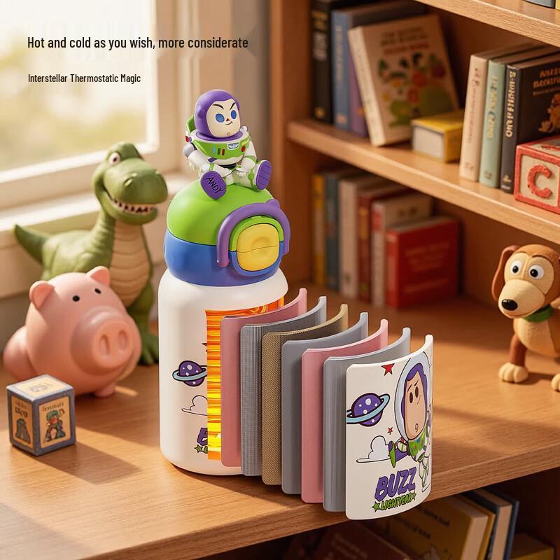Детская термо-кружка с трубочкой Toy Story Базз Лайтер