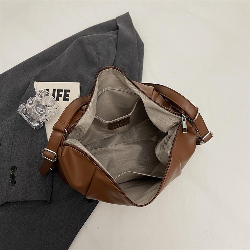 Сумка подмышку большой вместимости Женская сумка через плечо из мягкой кожи Студенческая сумка для поездок на работу