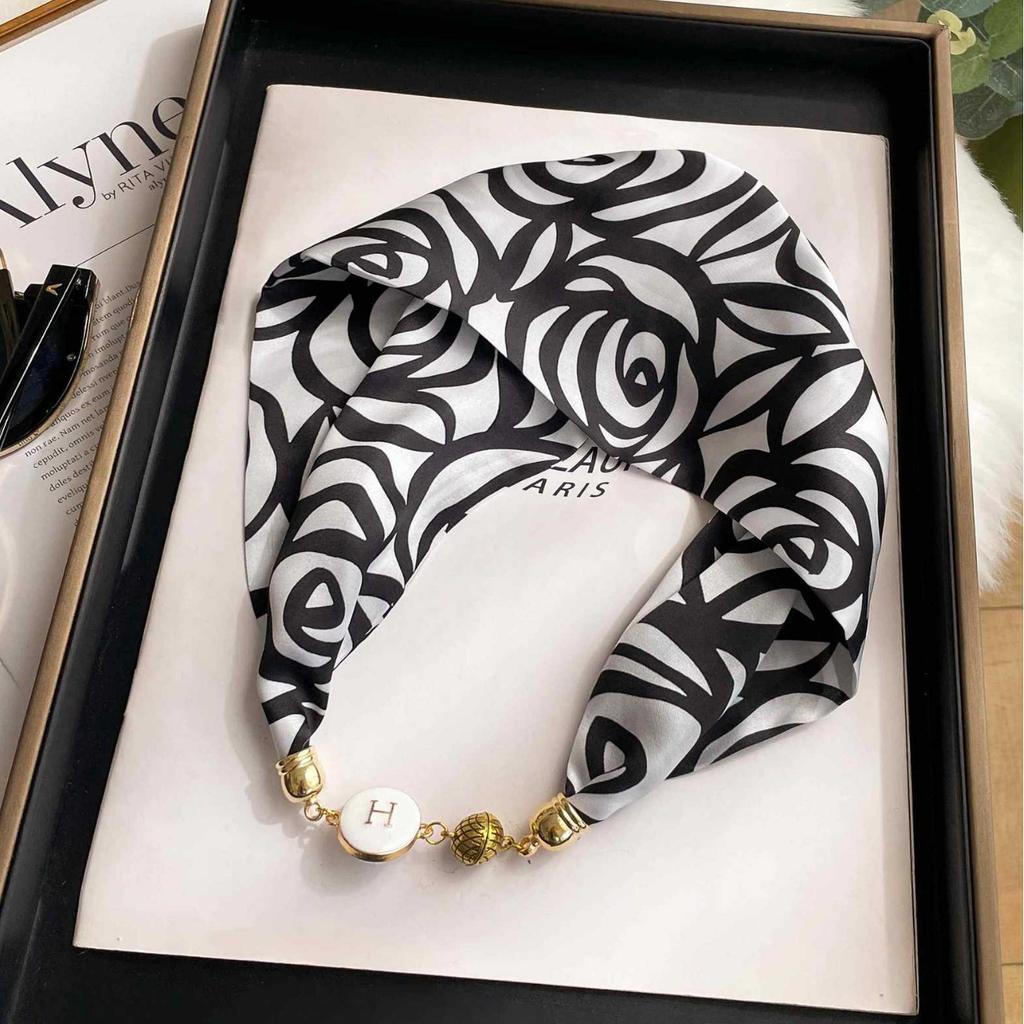 Magnetic buckle silk scarf women's pearl necklace lazy decoration summer new neck scarf silk
