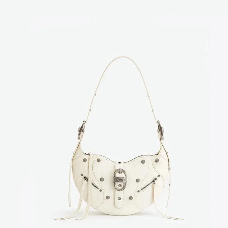 Стильная женская сумка подмышкой, новая сумка для мотовездехода Horn из кожи, дизайнерская модная легкая сумка через плечо с бахромой