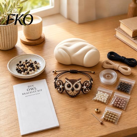 Beading Tools DIY Beaded Bracelet Making Kit, Kit with Colorful Set Beads And Animal Charms, Handmade Jewelry Craft for Adults