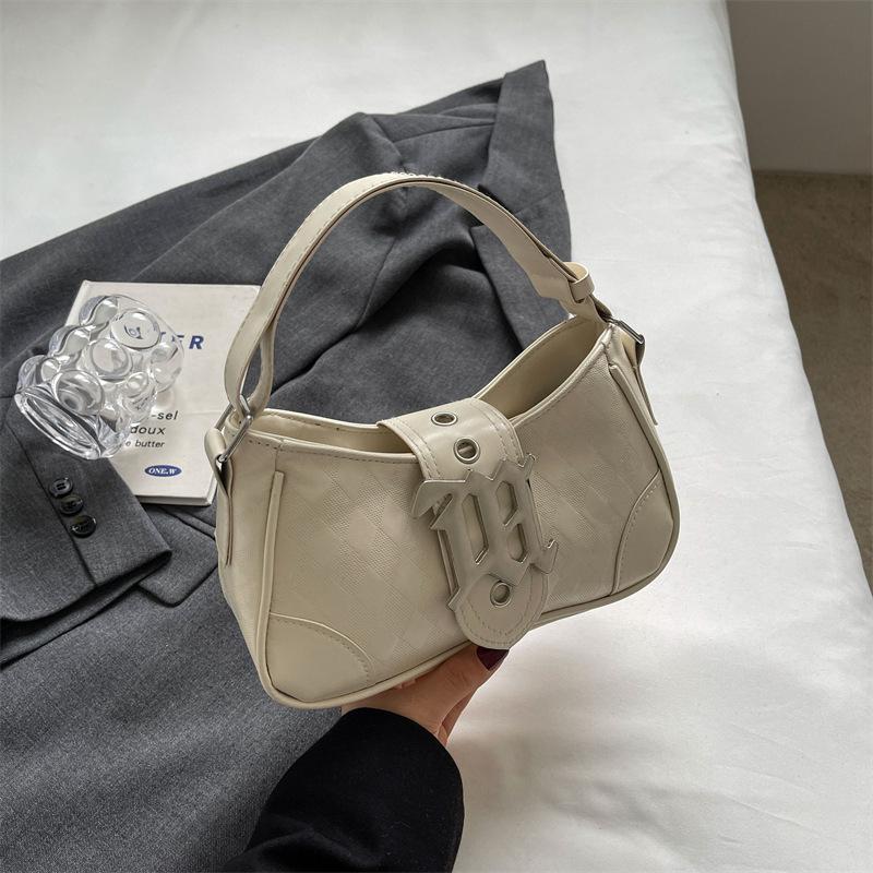 Новая корейская версия модной портативной небольшой квадратной сумки 2024 года, весенняя нишевая дизайнерская модная сумка, женская новая сумка-мессенджер для женщин