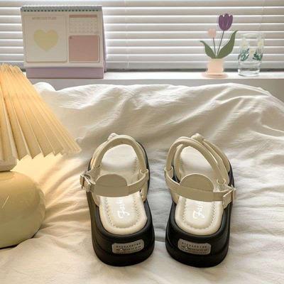 Женская обувь – Сандалии