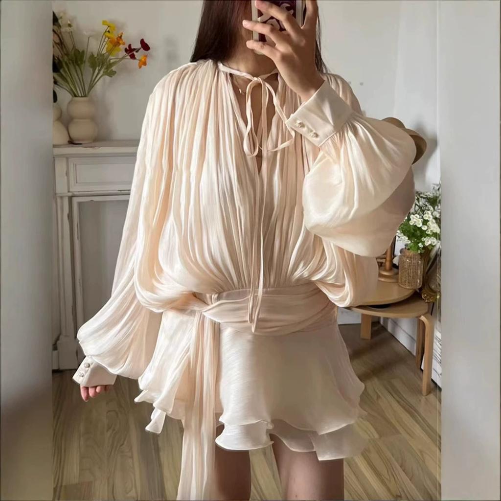 French Style Bubble Sleeve Ruffle Edge Short Skirt Two-piece Set with Pleated Design, Short Dress