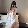 Пижама женская Ice Silk: Сексуальный комплект из двух частей: майка с драпированным вырезом и халат для лета, весны и осени.