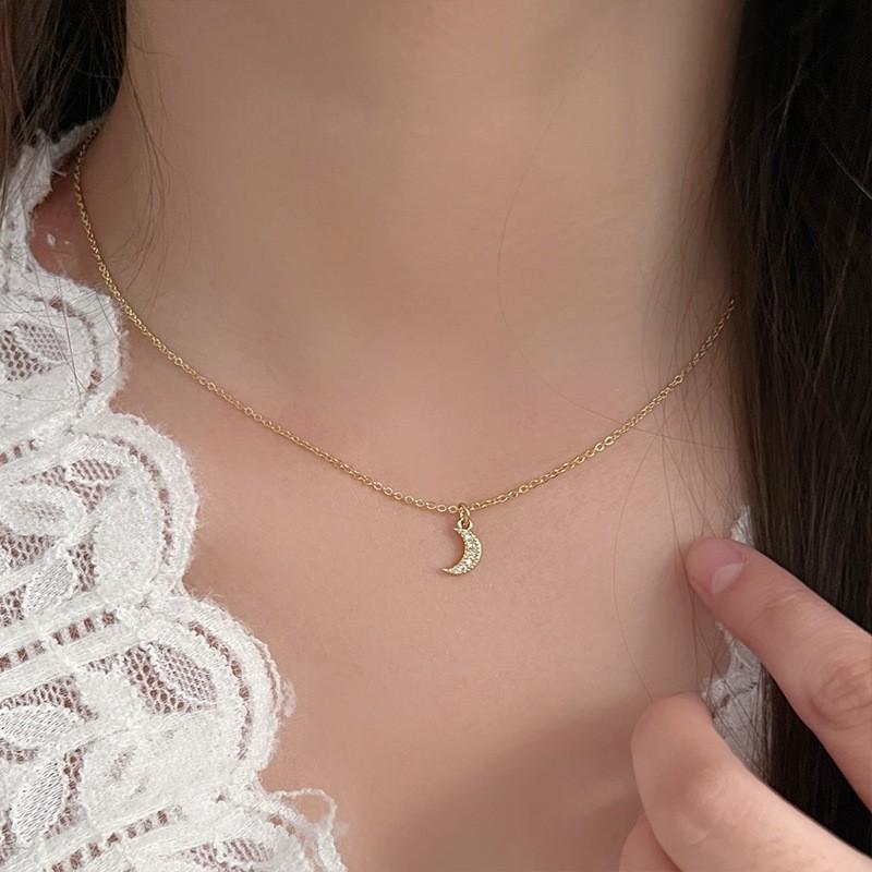 Простой темперамент Золотое колье-бини женское