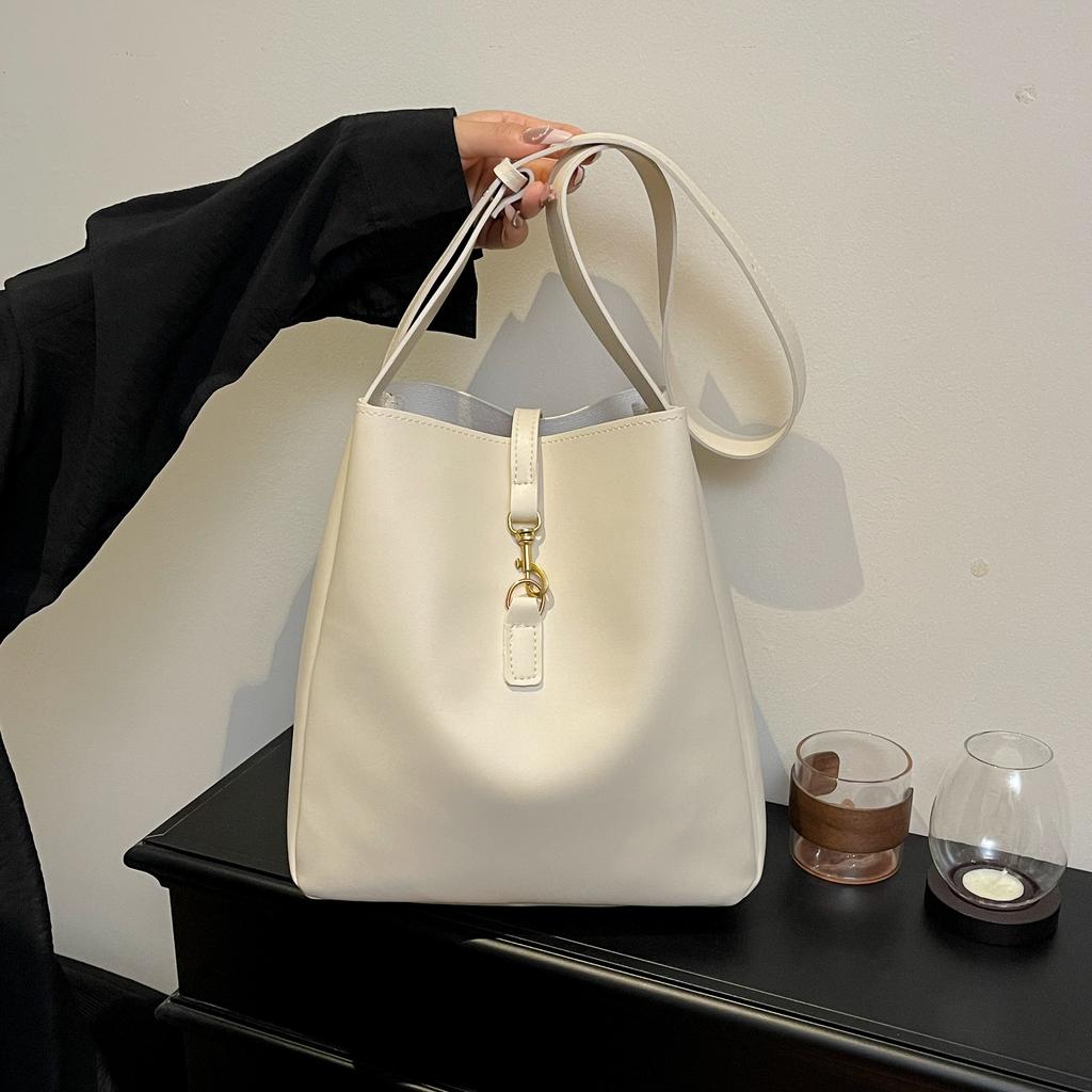 2025 New Hot Sale Women's Bag Poplar Grove Leisure Large Capacity Spring, Summer and Autumn Fashion Commuter Bucket Bag Shoulder Bag