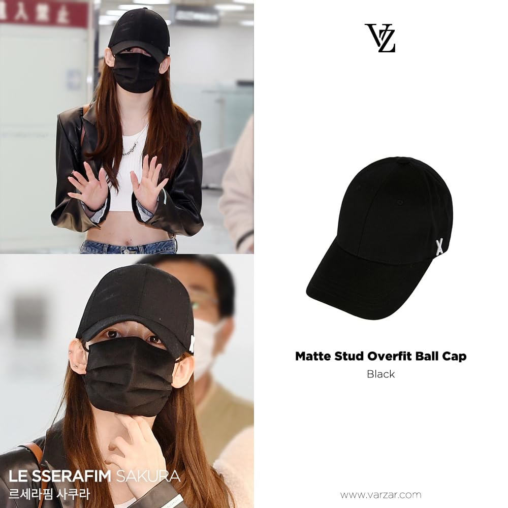 Матовая кепка-болка оверсайз с шипами Черная [VARZAR]