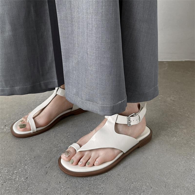Мода 2025 Новые летние женские современные сандалии на плоской подошве, гладиаторские туфли для женщин, сандалии с перемычкой для пальца, на плоском каблуке, женская обувь, модные балетки