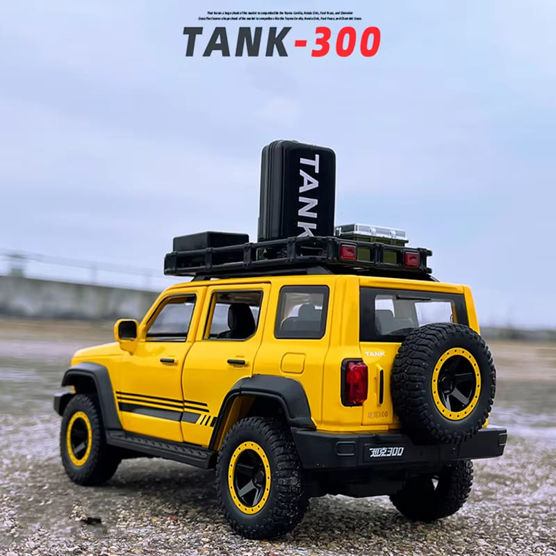 Новый 1:24 Tank 300 SUV Модель автомобиля из литого металла Игрушечный внедорожник Модель автомобиля Звук и свет Инерционный механизм может открывать дверь Детский мальчик Подарок