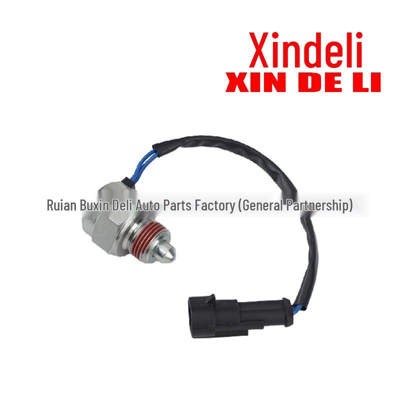 Совместимо с Huawei VN, Wanliyong, Jiefang J6F: Выключатель заднего хода WK-202 2P, M18*1.5.
