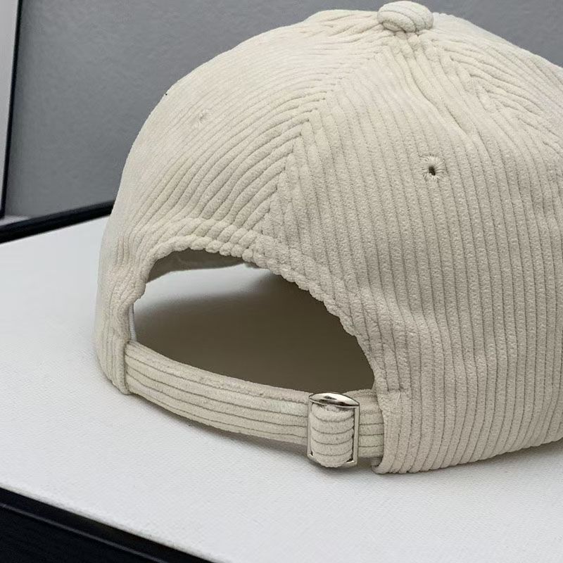 Кепка для женщин с принтом букв C Snapback Hat Женская Повседневная регулируемая кепка для шопинга и наряда Хип-хоп кепки Последняя мода Вельвет