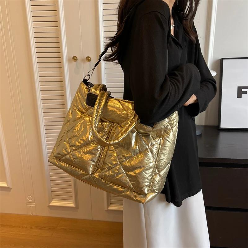 Женская мягкая хлопковая сумка-мессенджер на плечо зимняя сумка просторная пуховая яркая большая вместимость сверхлегкая повседневная модная новая