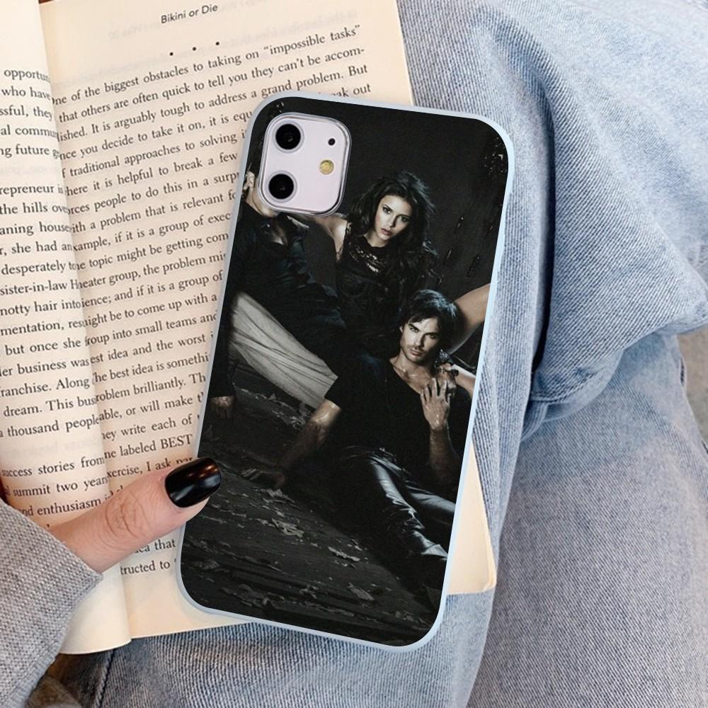 Американский фильм Дневники вампира Чехол для телефона Для IPhone 14 11 12 13 Mini Pro Xs Max 8 7 6 6S Plus X XR Сплошной чехол конфетного цвета