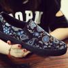 Новые осенние цветочные тенденции повседневные корейские ленивые туфли с низкой посадкой дышащие мужские классические парусиновые туфли без застежек кроссовки мужские