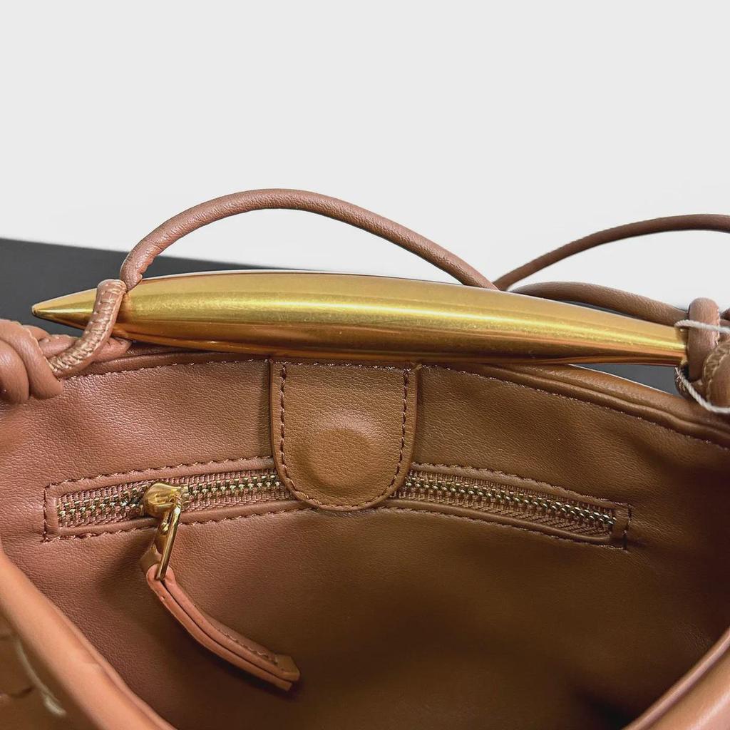 Плетеная кожаная дизайнерская сумка для пельменей: Стильная повседневная женская сумочка