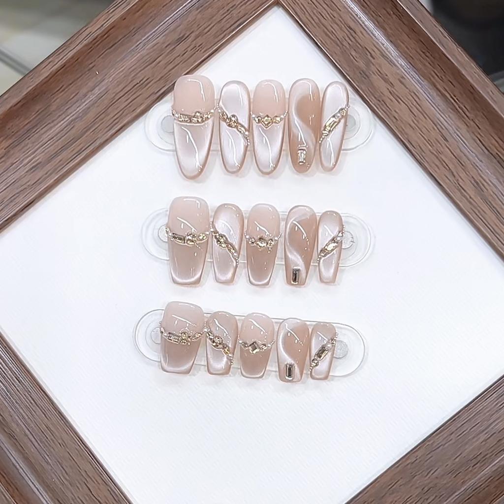 Hand-woven Armor Fantasy Ribbons Cat Eye Blinking Blades Finished Product Reused Manicure Stickers