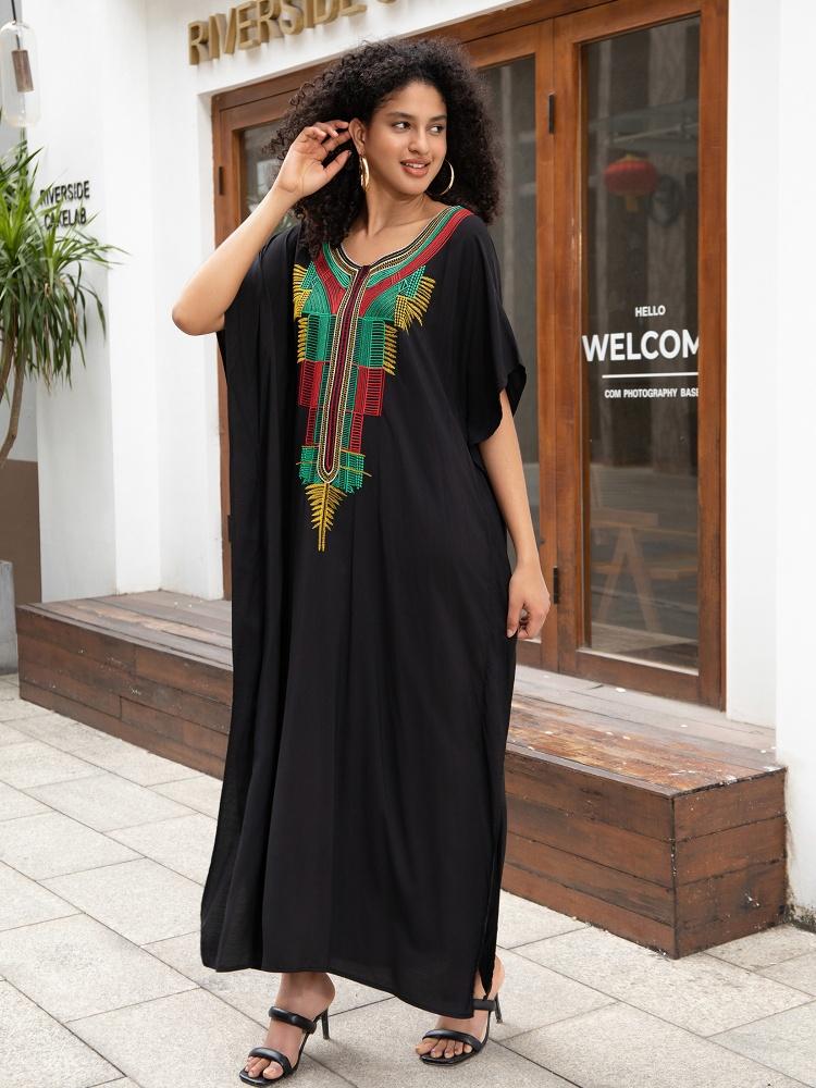 EDOLYNSA Colorful Embroidered Black Women Robe Kaftan Bohemian Long Dress Relaxed Vacation House Dress Swimsuit Cover-up Q1660