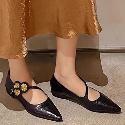 Мода 2024 Осень Новые Мягкая Подошва Однотонные Мэри Джейн Женская Мода Цветочная Пряжка Балетки