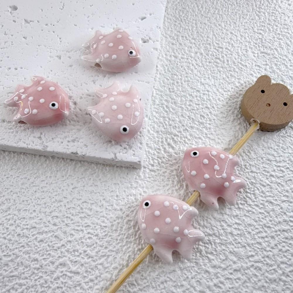 Кавайные Рыбки Керамические Бусины Цветные Волнистые Точки DIY Изготовление Украшений Поделки Прямое Отверстие Двусторонние Разделительные Бусины Ожерелье Серьги