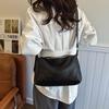 Commuter Bag Women's New Versatile Large-capacity Solid Color Shoulder Messenger Bag