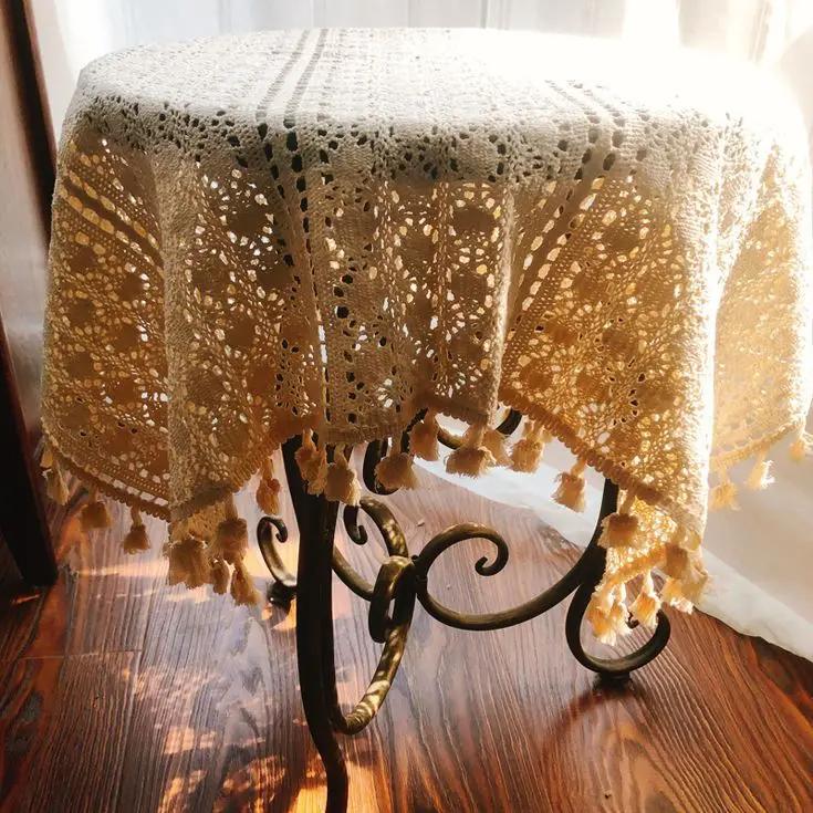 Вязаная крючком кружевная выдолбленная скатерть прикроватная тумбочка для телевизора, холодильника, декоративная крышка с белой бахромой, квадратная настольная ткань