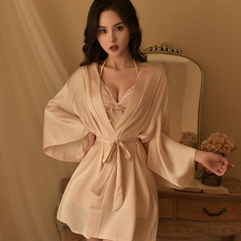 Сексуальное нижнее белье Gathers Butterfly Ночная рубашка Lolita Домашняя одежда Атласная сексуальная чистая пижама плюс комплект накладок на грудь