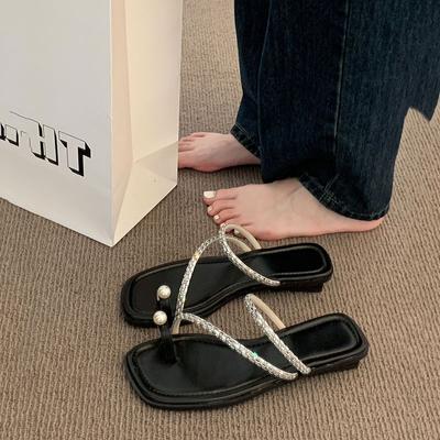 Женская обувь – Сандалии