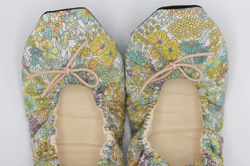 DDintex FLORET LONDON Портативные тапочки Margaret, Annie, Лайм, примерно 24-24.5 см [Принт Liberty]
