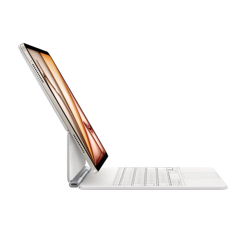 Apple Клавиатура Magic Keyboard для 13-дюймового iPad Air (чип M3/M2)