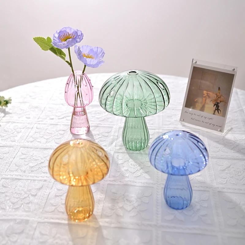 Mushroom Glass Vase Transparent Flower Bottle Small Vase Hydroponic Flower Pot Aromatherapy Bottle Office Desktop Ornament