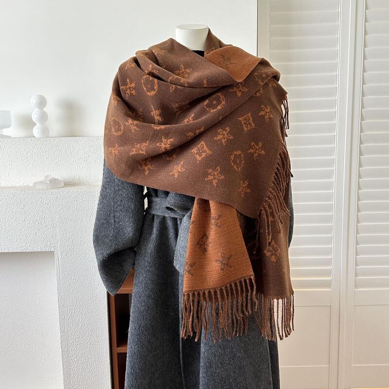 Women's Elegant British Style Double-Sided Jacquard Winter Scarf & Shawl