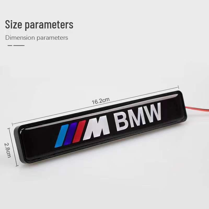 Подсвечиваемая эмблема M BMW для решетки радиатора: Совместимо с 3, 5, GT, 4, 1 (118i), Серии 2, X1, X2, X3, X4, X5.