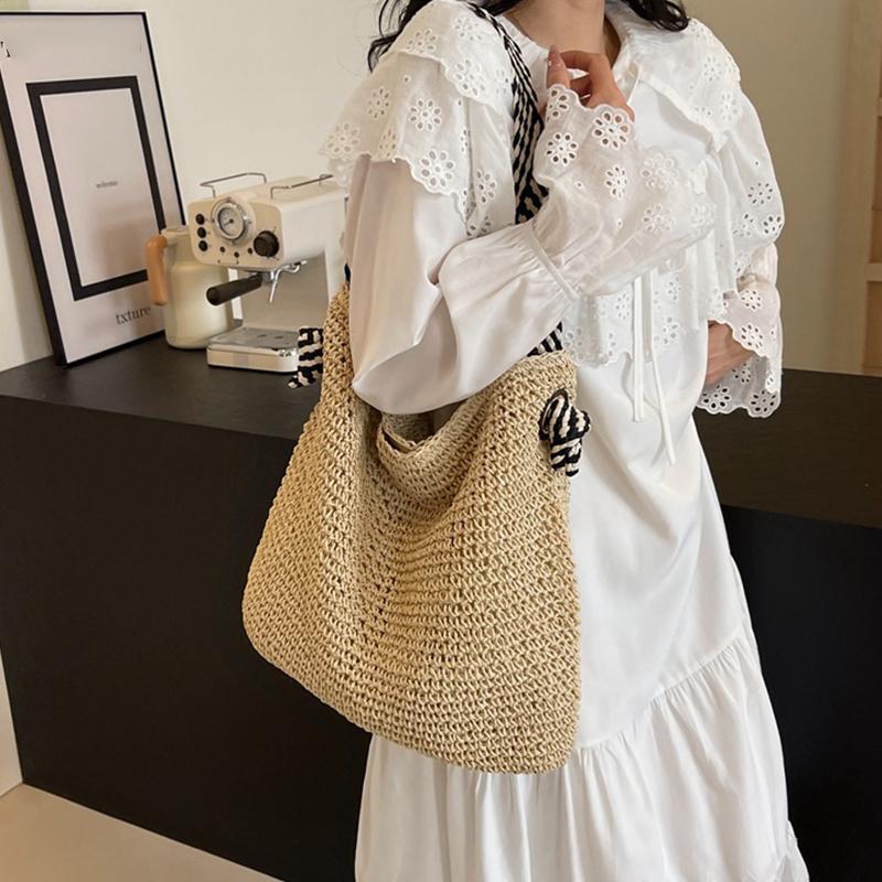 Big Capacity Straw Beach Bag Vintage Handmade Woven Shoulder Bag Raffia Rattan Handbag Bohemian Summer Vacation Crossbody Bags