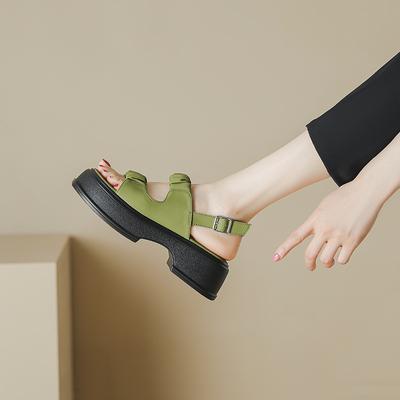 [Горчично-зеленый белый] Босоножки на платформе женские 2025 новая летняя римская обувь на подошве-маффин крутая пляжная обувь