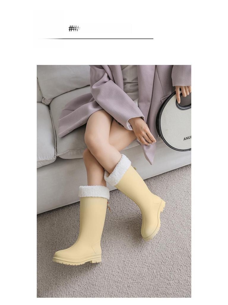 Женские резиновые сапоги в корейском стиле с бархатной подкладкой — теплые, удобные, износостойкие, с мягкой резиновой подошвой