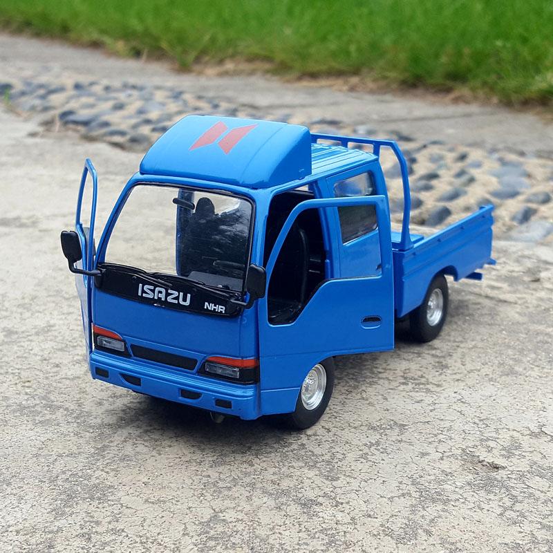 1/32 ISUZU NHR Alloy Car Model Diecasts Metal Dump Truck Vehicles Model Sound and Light Simulation Collection Childrens Toy Gift