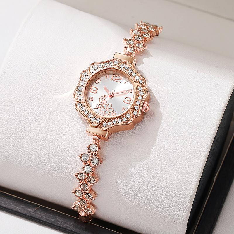 New Women's Quartz Watch Rhinestone Women's Watch Small Dial Slim Bracelet Free Adjustment Jewelry Quartz Watch