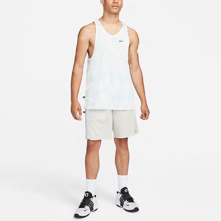 Nike Спортивные шорты мужские меланжево-серые умеренные DH7374-050