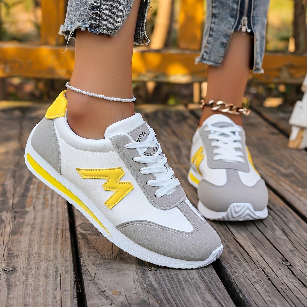 Женские легкие повседневные спортивные кроссовки, кроссовки с подошвой EVA, на шнуровке, с низким вырезом, подходят для всех сезонов