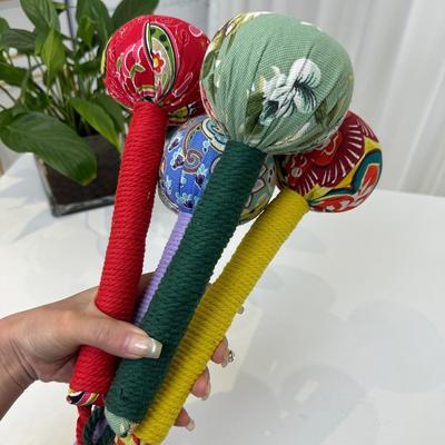 Массажный инструмент Relax Knock, наполнитель из полыни и трав, удобный перкуссионный массажер, молоток, травяная медицина, акупунктурная точка