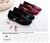Women's Old Beijing Soft Sole Cloth Shoes, Non-Slip, Casual, Plus Size 34-42, Ideal for Spring and Autumn, Perfect for Middle-Aged and Elderly.