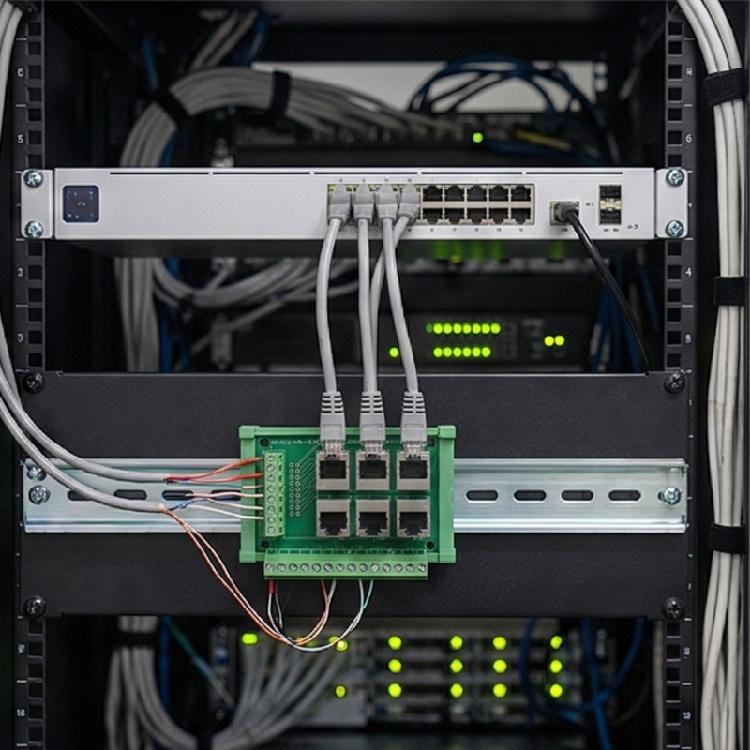 Профессиональный 4-портовый адаптер-терминал RJ45 8P8C Ethernet для промышленных и коммерческих сетей