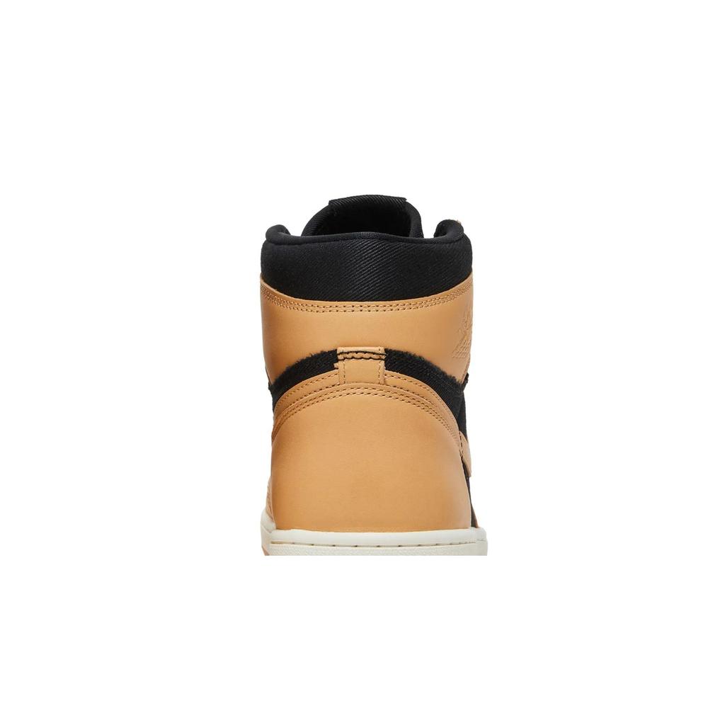 Air Jordan 1 Retro High OG 'Heirloom' (Unisex) Vachetta Tan / Black / Sail Vintage Basketball Shoes 555088 202