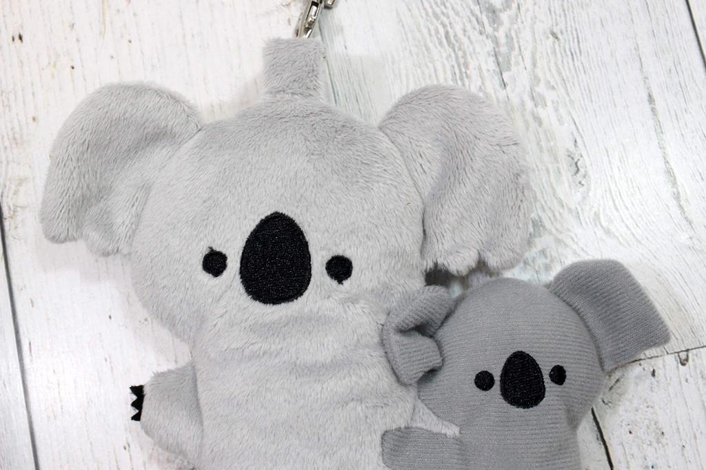 Shinada hug hug Oyako Koala Pouch, 5.5 x 1.2 x 8.5cm, Animal-themed Goods, HUGK-0138