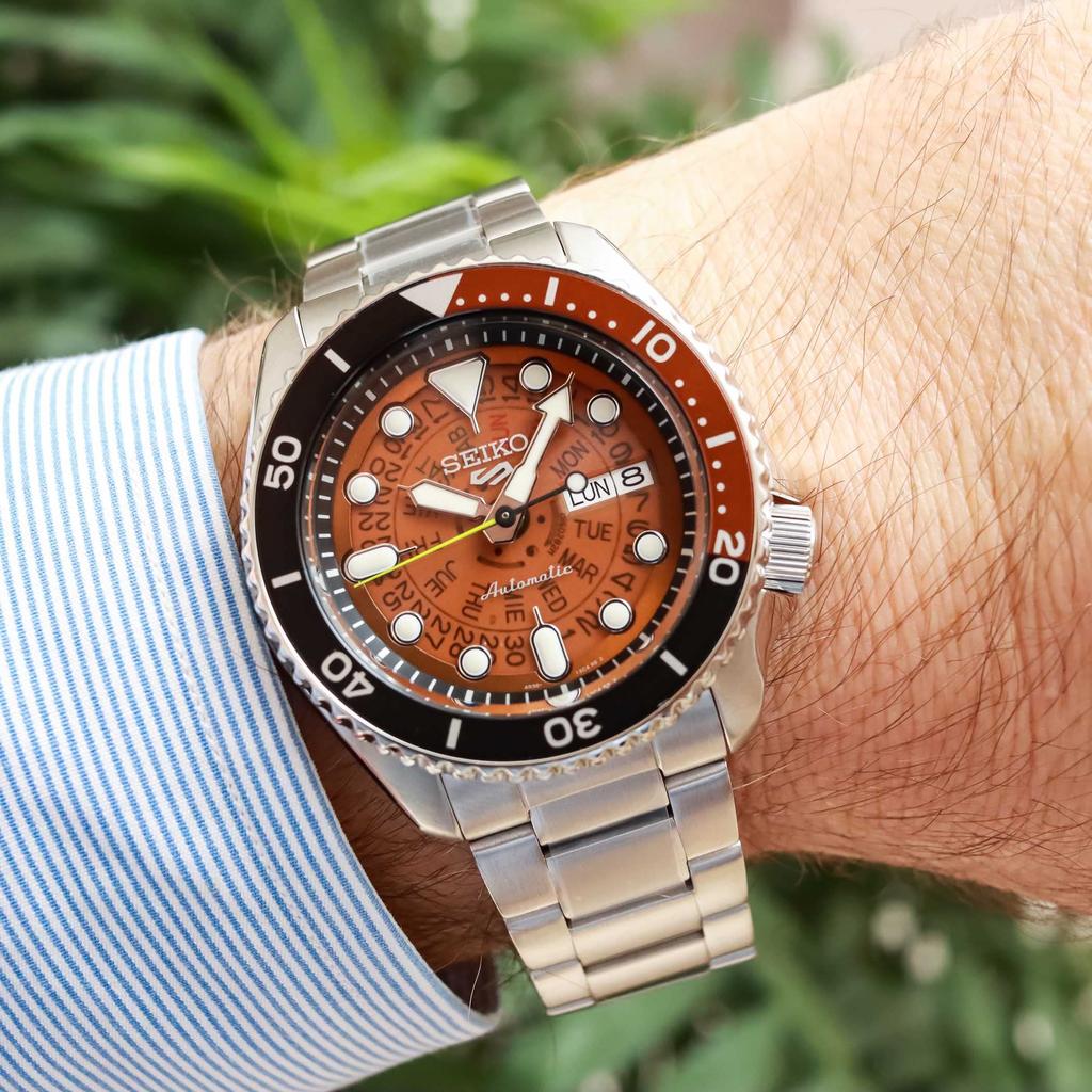 Seiko SEIKO5 Sports Mechanical Limited Distribution Model SRPJ47K1 Time Sonar Brown Automatic Manual Winding SKX Sports Style [Item]