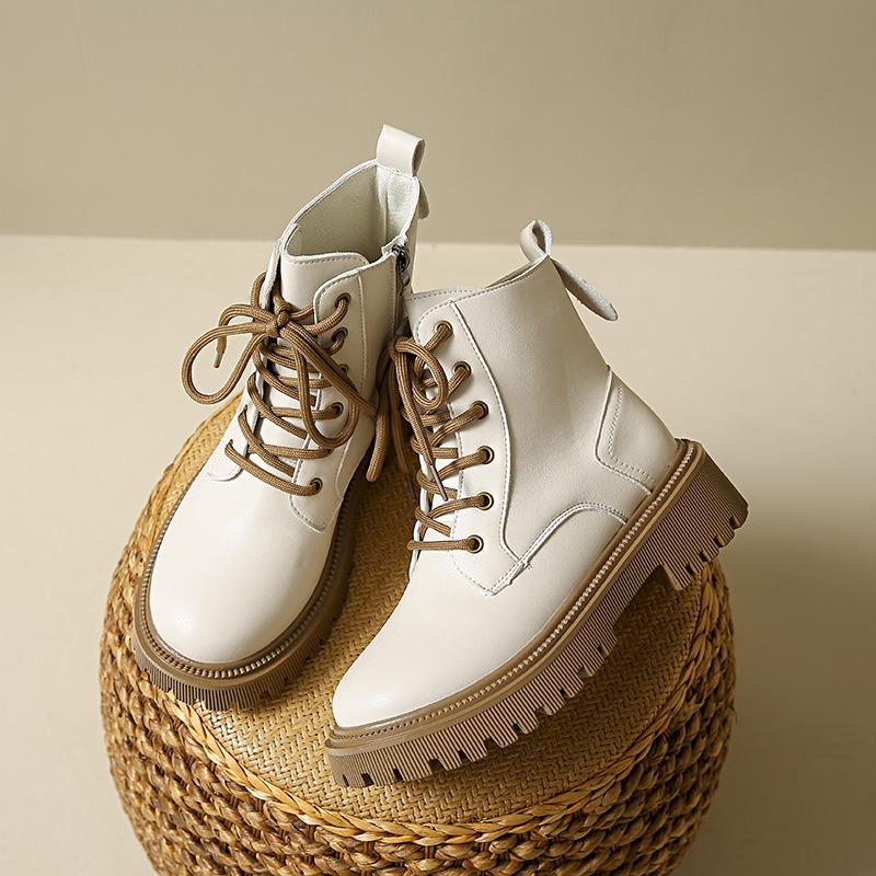 Женские ботинки Мартин большого размера в британском стиле 2025 новая модная зимняя платформа модный дизайн легко сочетаются женские ботинки