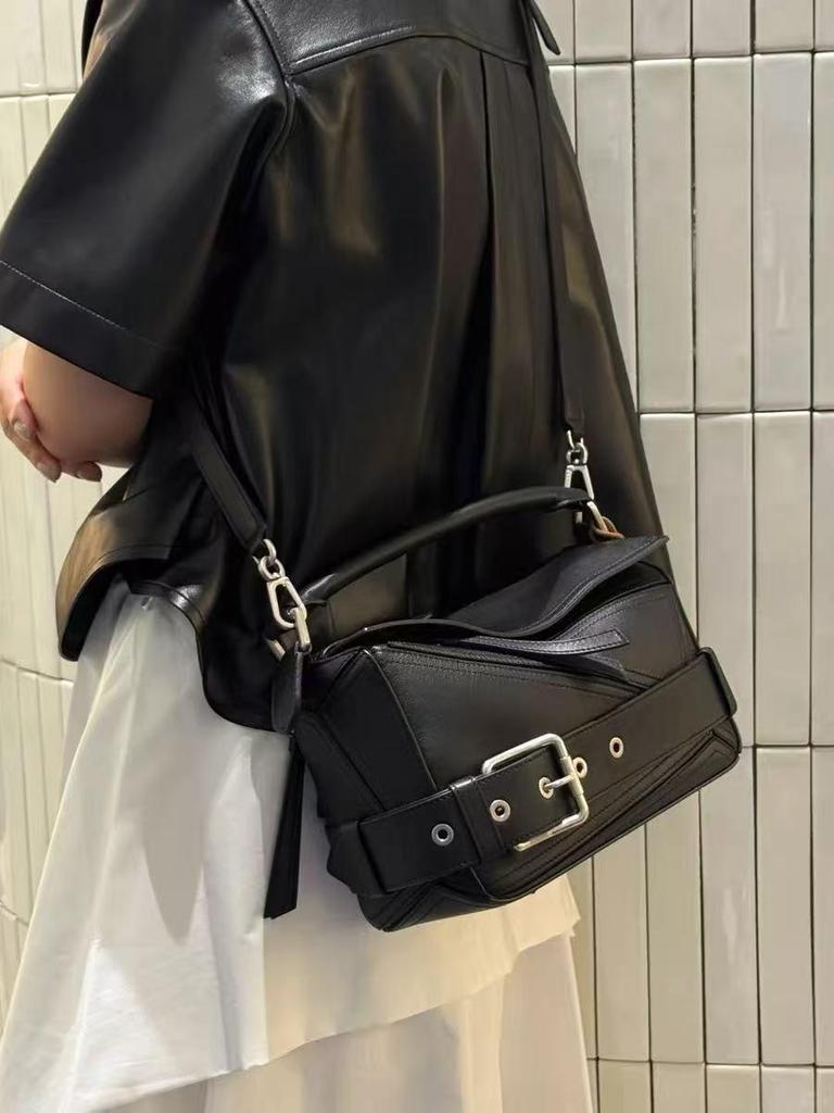 Женская сумка кроссбоди из натуральной кожи с геометрической лоскутной отделкой и пряжкой ремня в байкерском стиле